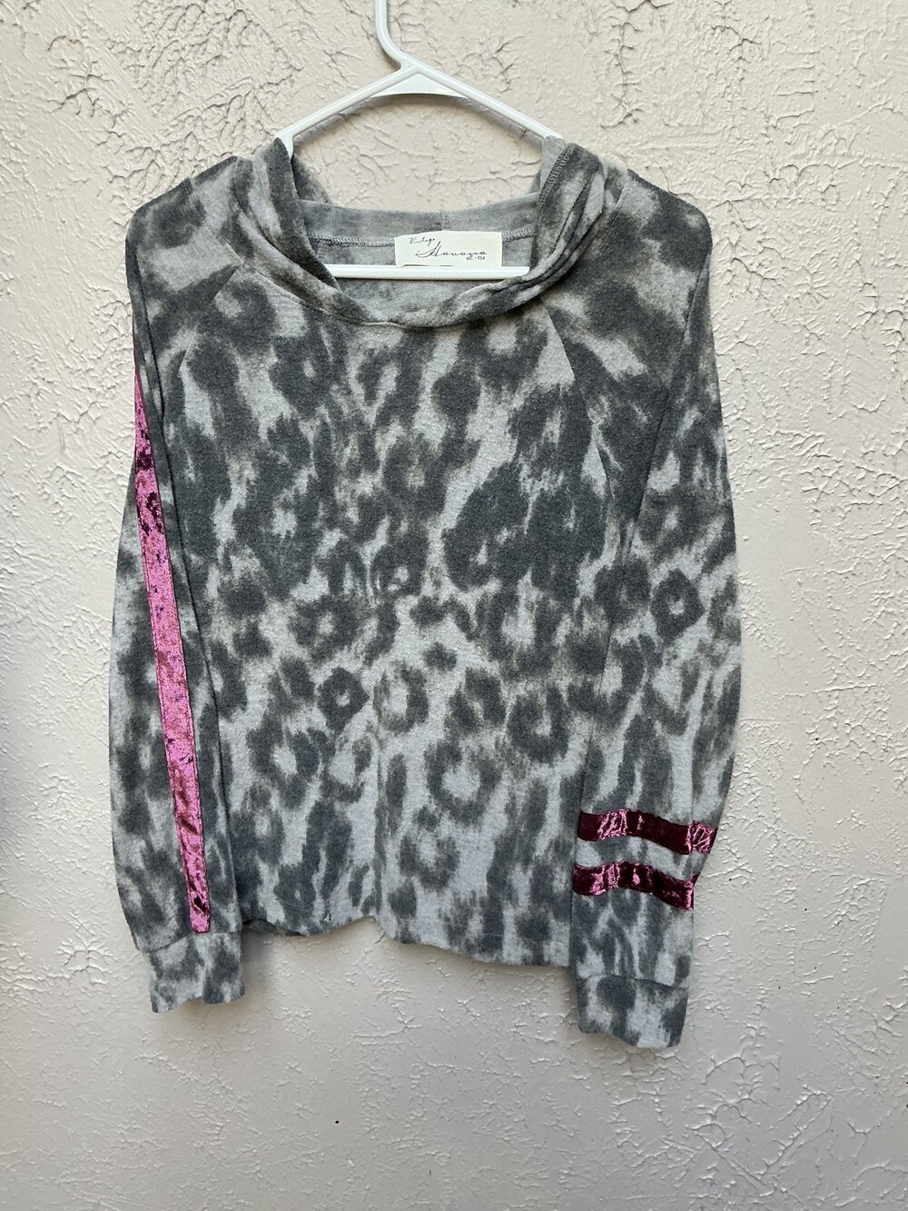 Vintage Havana Medium Gray Polyester Rayon Spandex Hooded Top